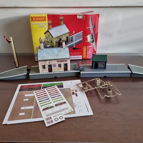 Hornby r8227 building - hornby,