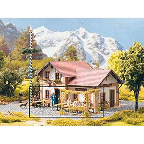 Piko beer garden - beer, tables