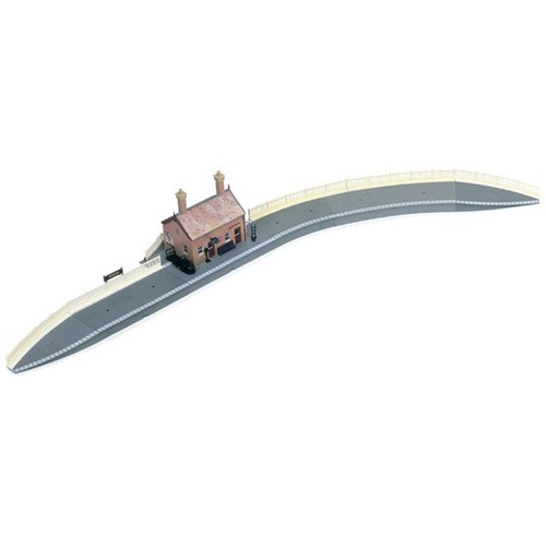 Hornby country station - station, and